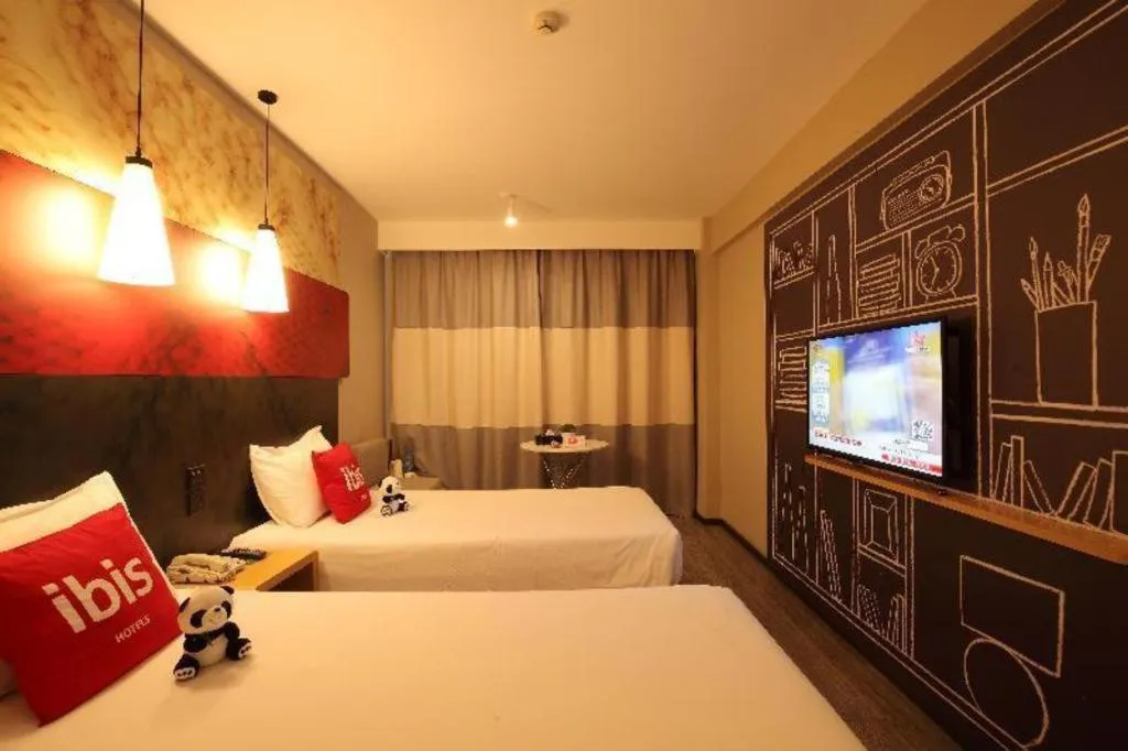 Bed in Ibis Ya An Langqiao