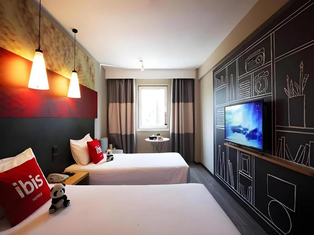 Bed in Ibis Ya An Langqiao