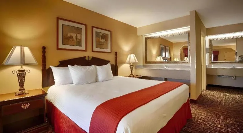 Bed in Best Western Inn