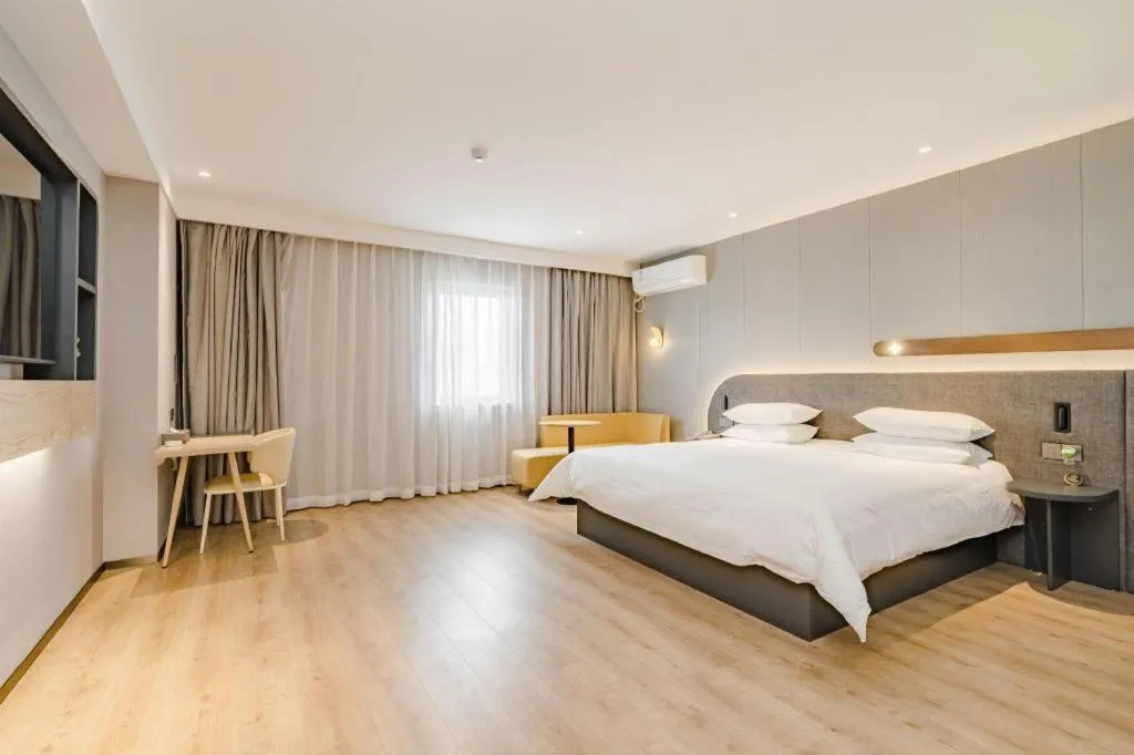 Bed in Jinjiang Inn Qingdao Development Zone Jinggangshan Rd.