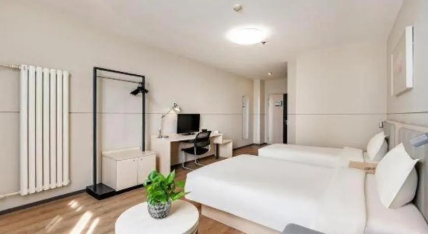 Bed in JinJiang Inn Baoji Administra Tion Center