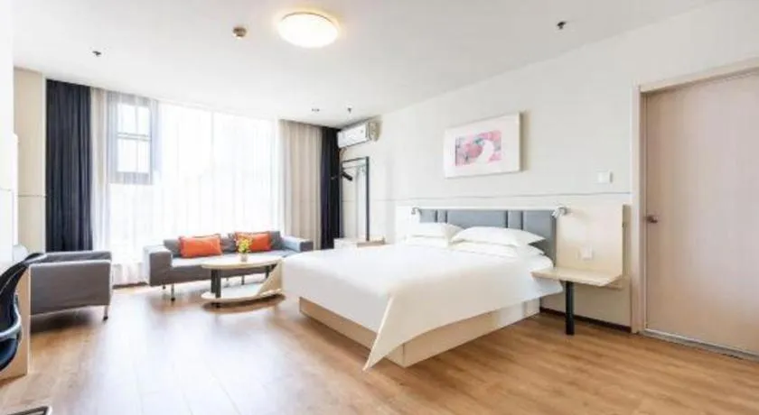 Bed in JinJiang Inn Baoji Administra Tion Center