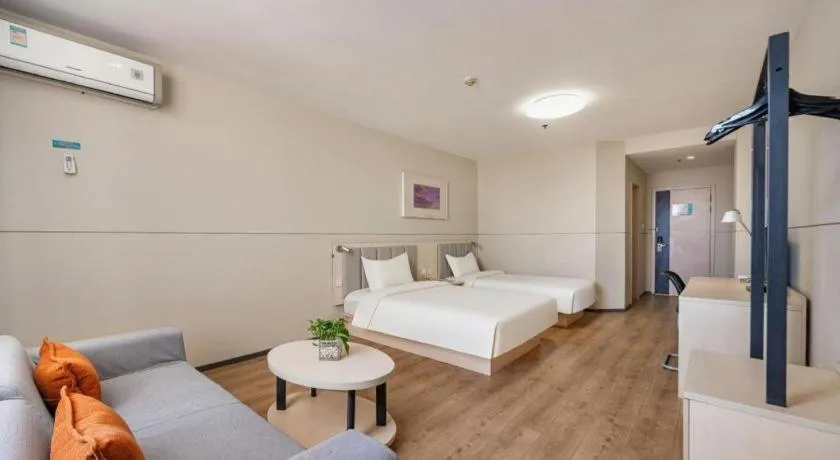 Bed in JinJiang Inn Baoji Administra Tion Center