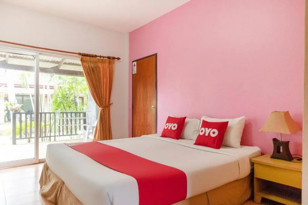 Bed in OYO 1046 Noppharat resort