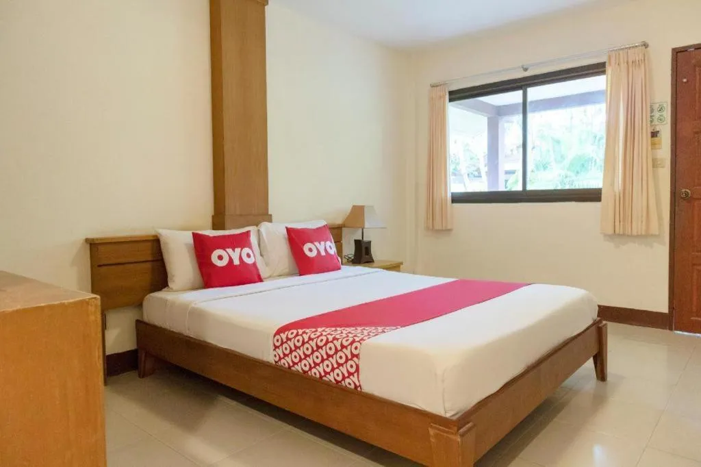 Bed in OYO 1046 Noppharat resort
