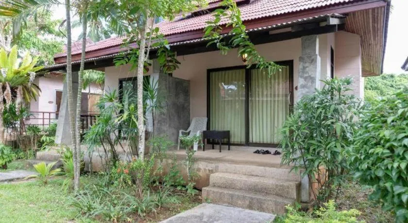 OYO 1046 Noppharat resort