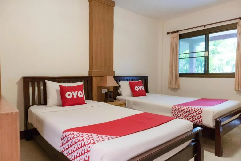 Bed in OYO 1046 Noppharat resort