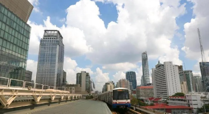 Hiptique Sukhumvit 13