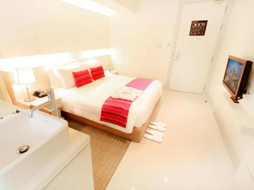 Bed in Hiptique Sukhumvit 13