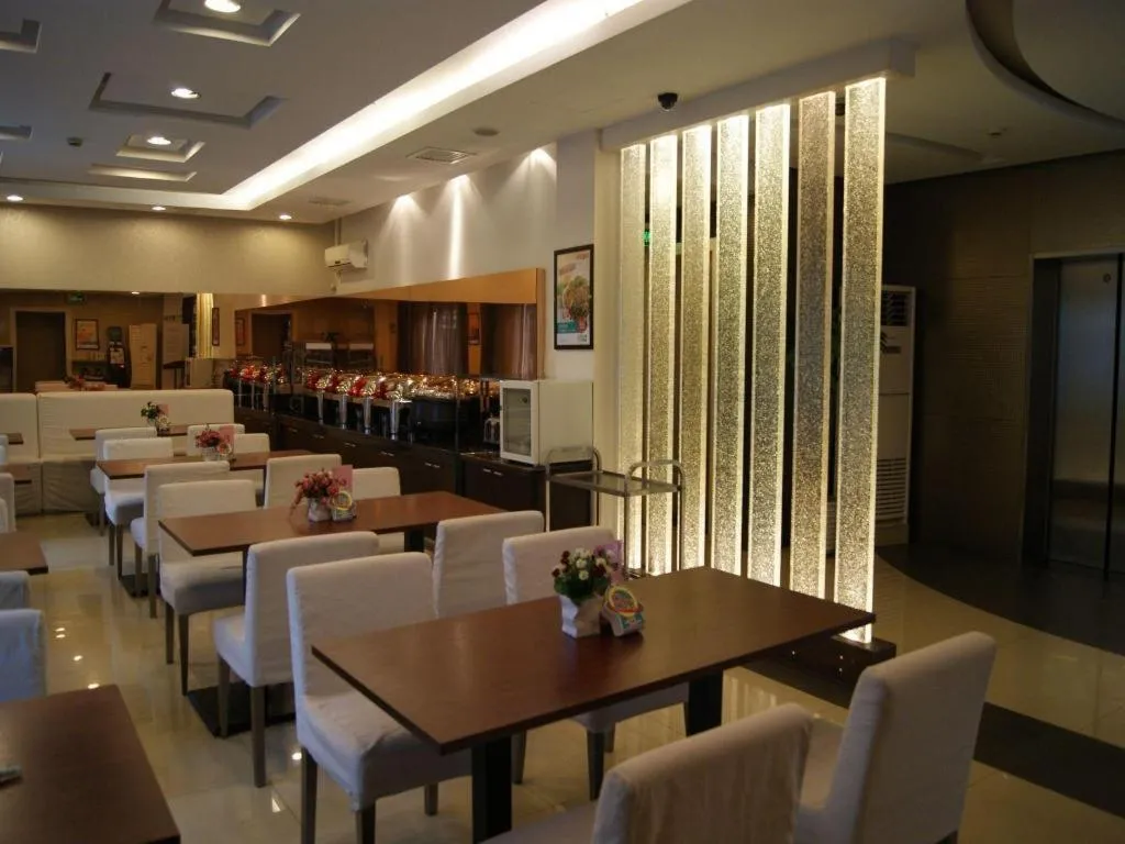 Magnotel Shanghai Maglev Station