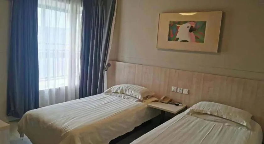 Bed in Jinjiang Inn Wuhu Fangte Tech Museum Metro Station
