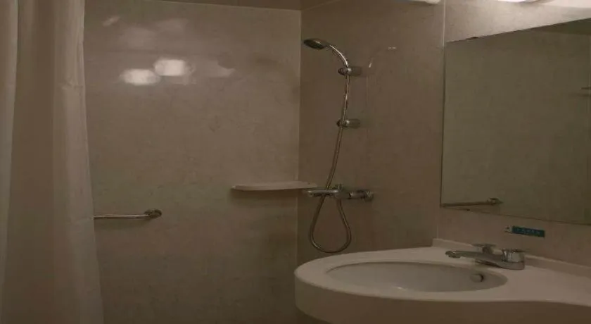 Jinjiang Inn Wuhu Fangte Tech Museum Metro Station