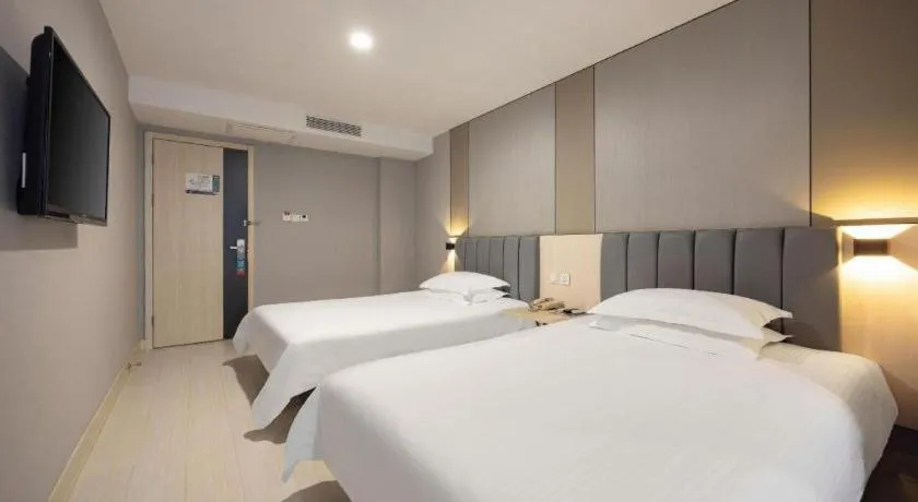 Bed in Jinjiang Inn Jinzhou Luoyang Road