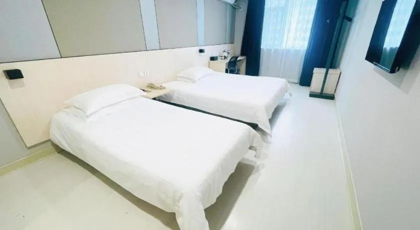 Bed in Jinjiang Inn Jinzhou Luoyang Road
