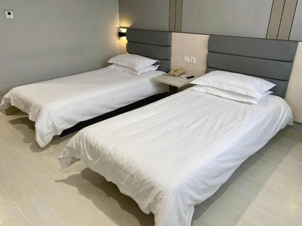 Bed in Jinjiang Inn Jinzhou Luoyang Road