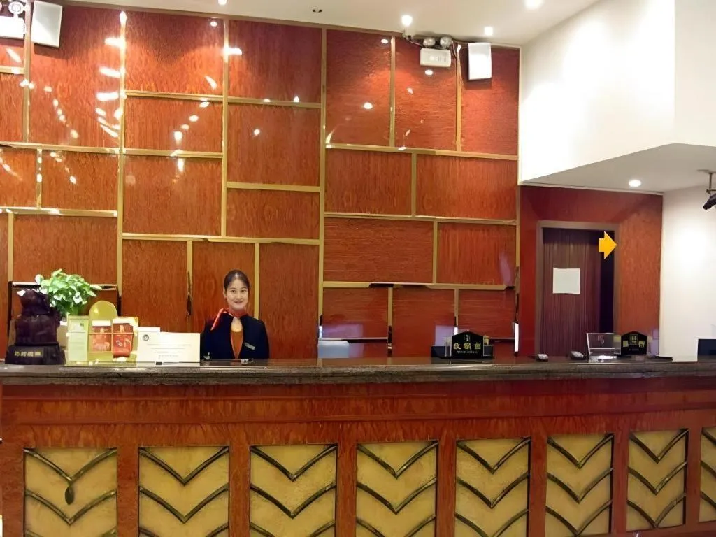 GreenTree Inn Suzhou Shengze Hotel