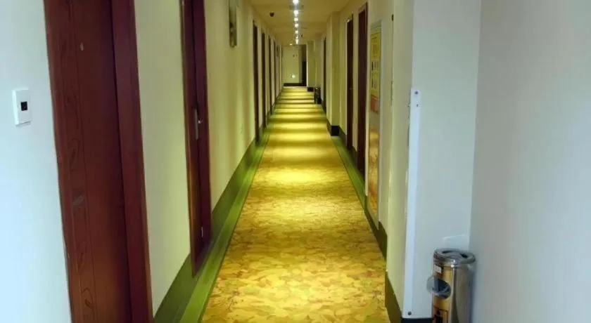 GreenTree Inn Suzhou Shengze Hotel