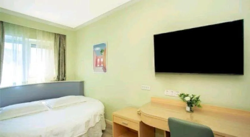 Bed in Super 8 Hotel Chengde Imperial Summer Resort