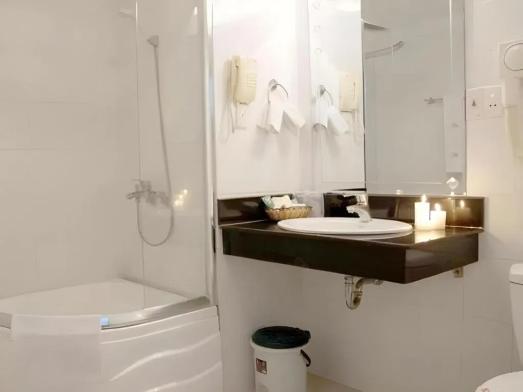 Cong Doan Viet Nam Hotel