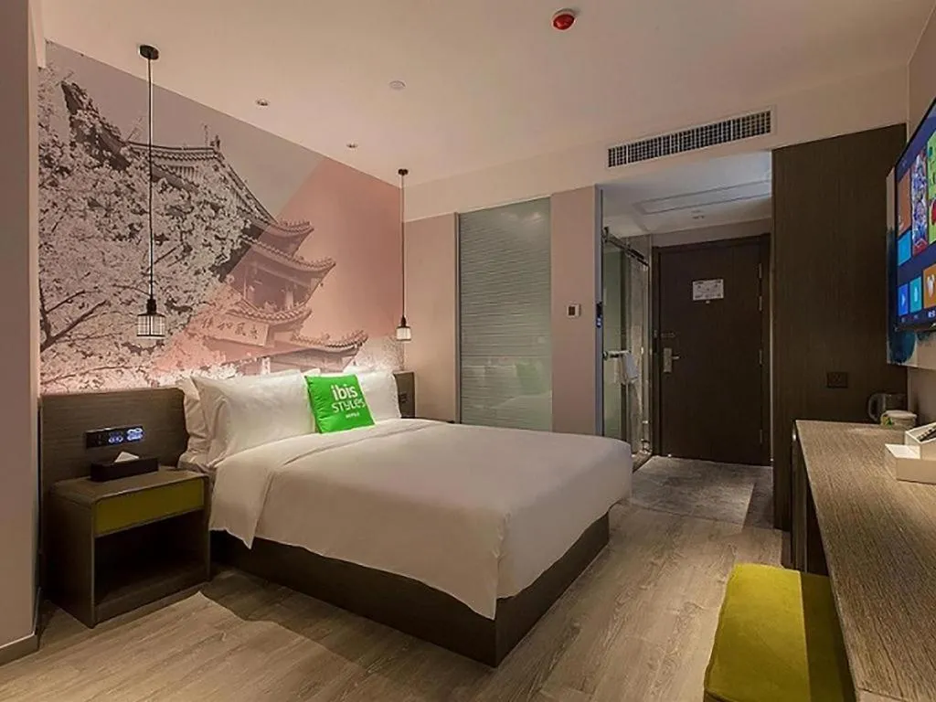 Bed in ibis Styles Wuhan Optics Valley Square Hotel