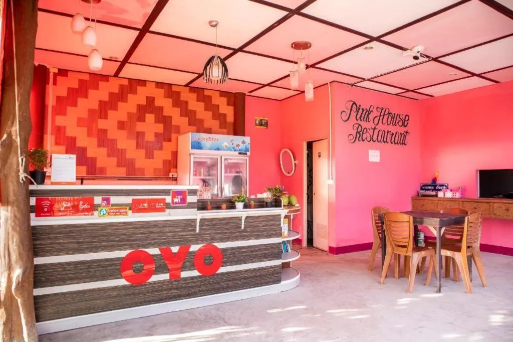 OYO 797 Pink House Bungalow