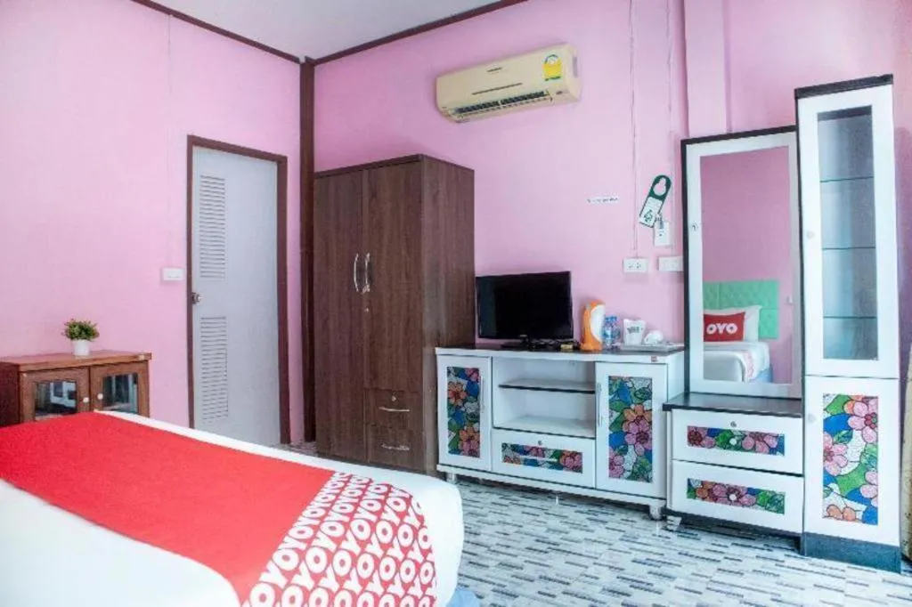 Bed in OYO 797 Pink House Bungalow