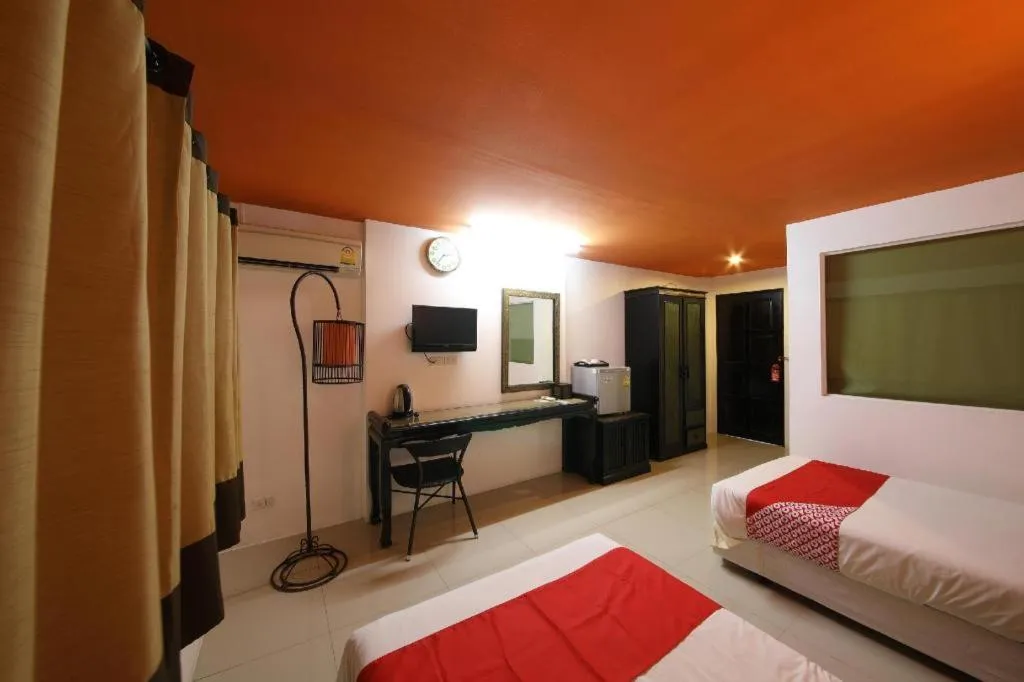 Bed in Patong Station House