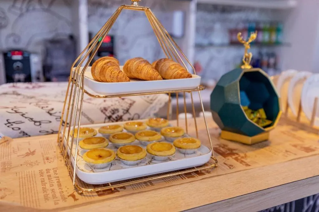 Ibis Shanghai Expo Dongming Road Metro Station