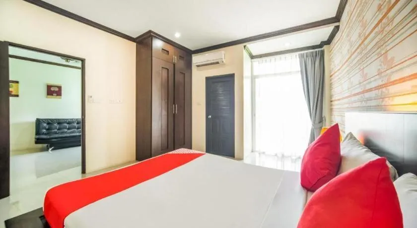 Bed in OYO 232 Patong City Hometel
