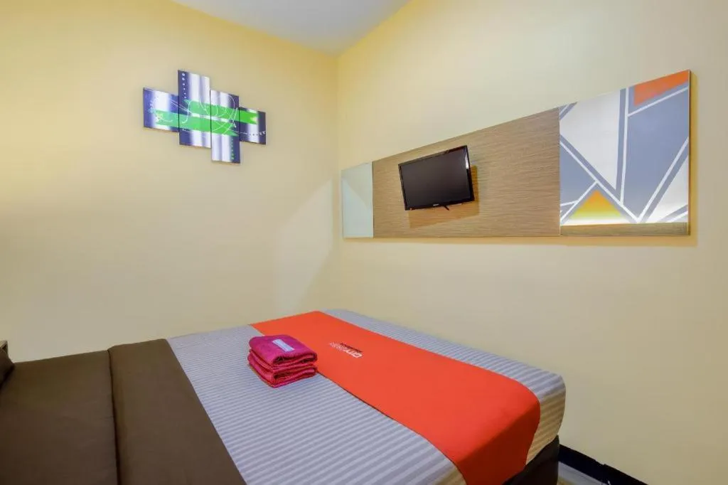 Bed in City Icon Residence