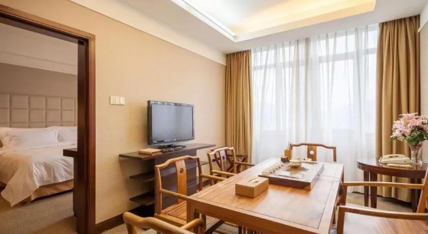 Bed in Best Western Plus Fuzhou Fortune Hotel