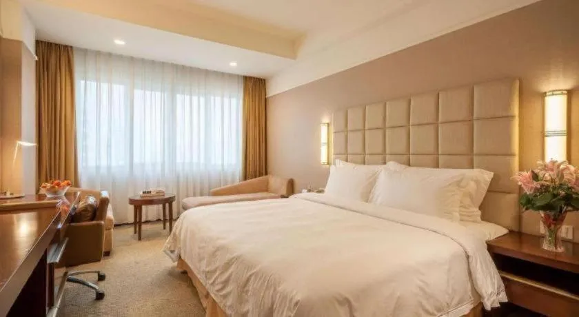 Bed in Best Western Plus Fuzhou Fortune Hotel