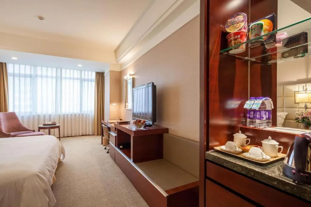 Bed in Best Western Plus Fuzhou Fortune Hotel