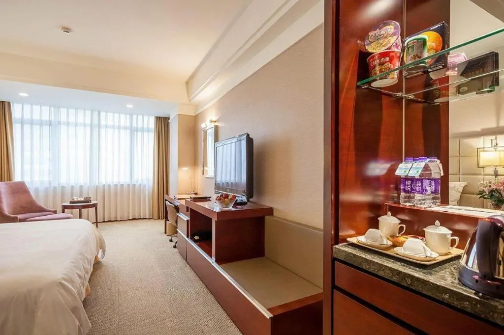 Bed in Best Western Plus Fuzhou Fortune Hotel