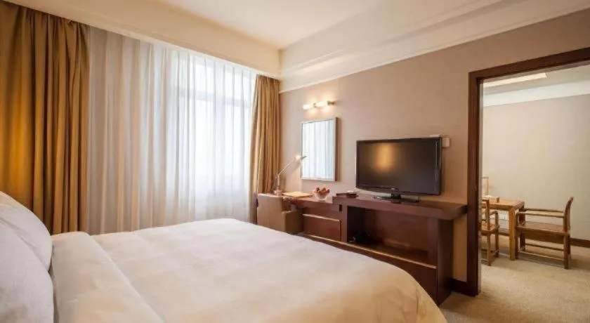 Bed in Best Western Plus Fuzhou Fortune Hotel