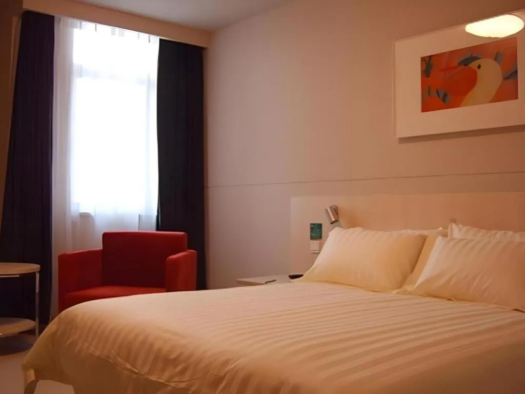 Bed in Jinjiang Inn Tianjin South Station