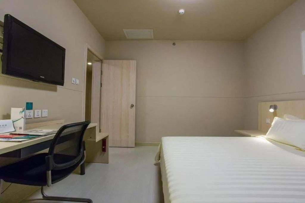 Bed in Jinjiang Inn Tianjin South Station