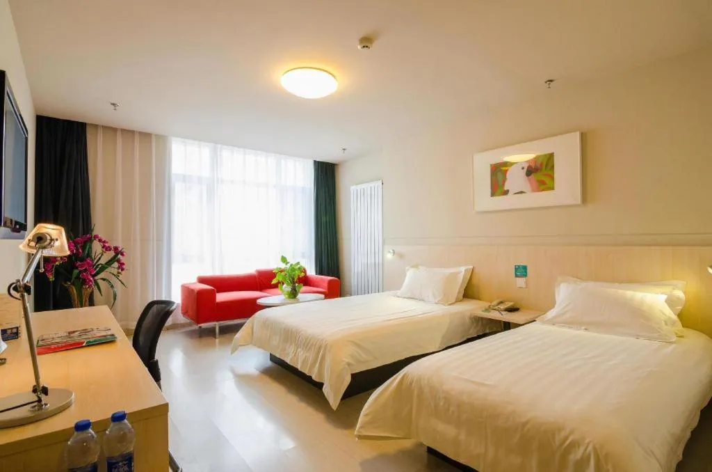 Bed in Jinjiang Inn Baotou Saihan Tara Park Youyi Street