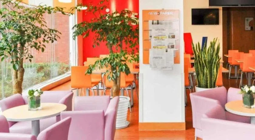 Ibis Chengdu Yongfeng Hotel