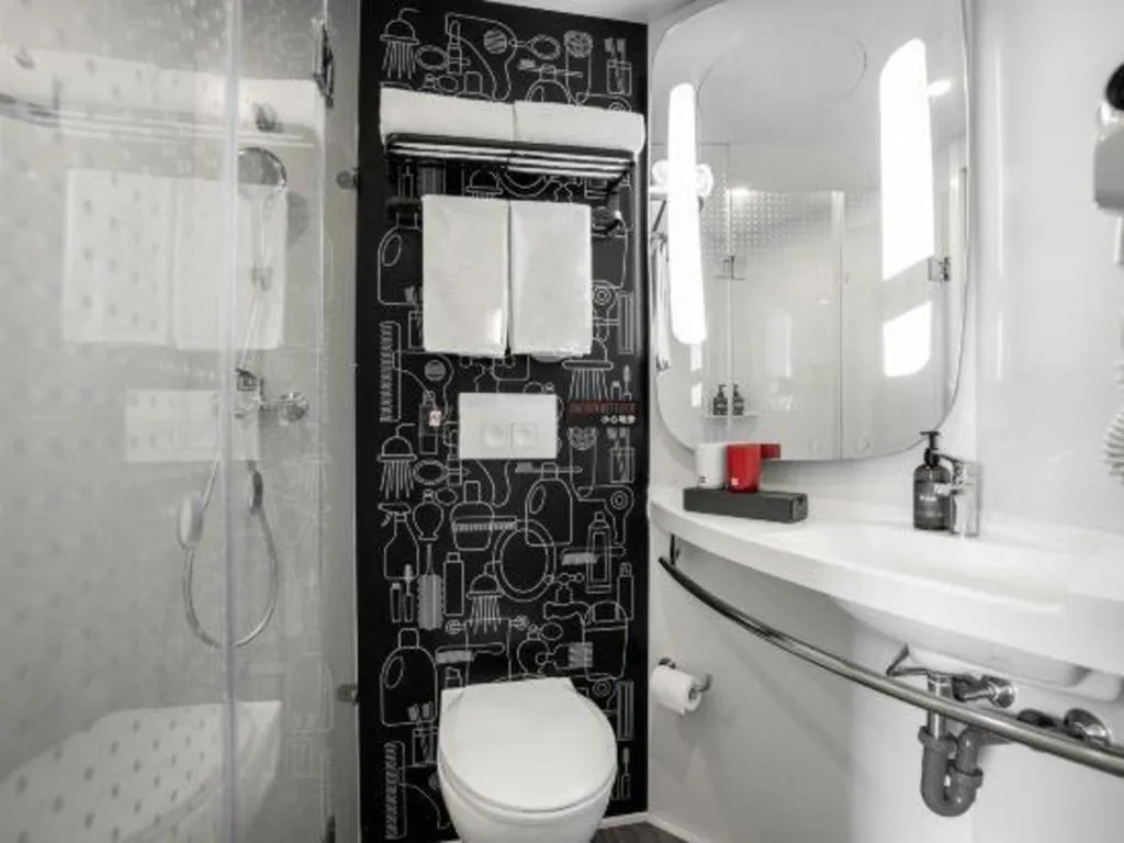 Ibis Chengdu Kehua Hotel