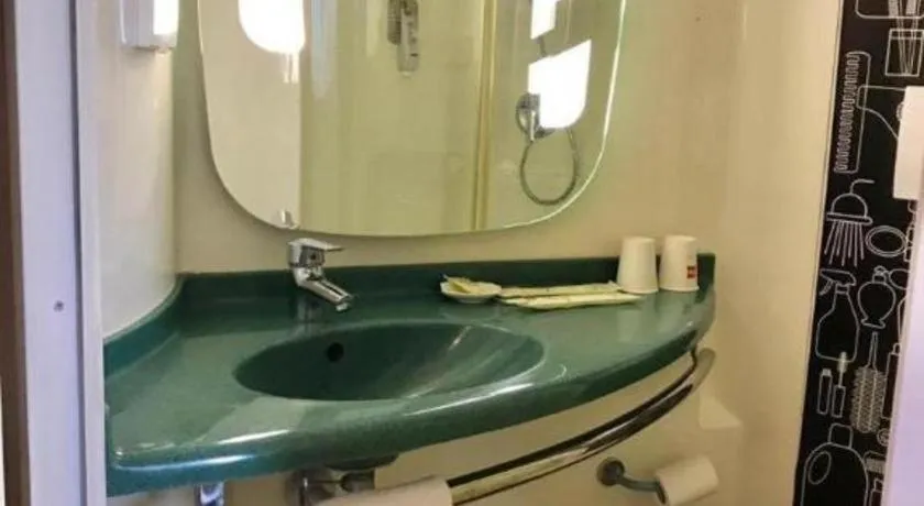 Ibis Chengdu Kehua Hotel