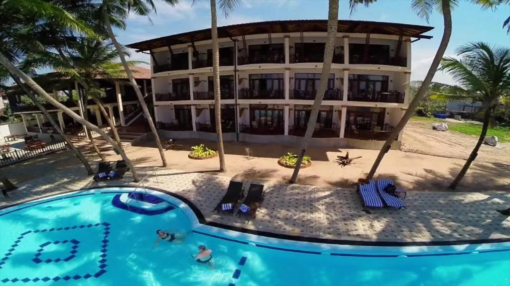 Whispering Palms Hotel