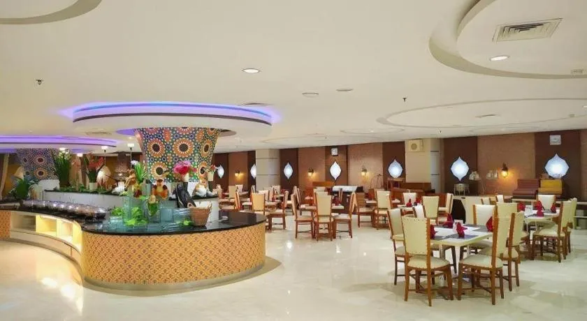 Grand Qin Hotel Syariah