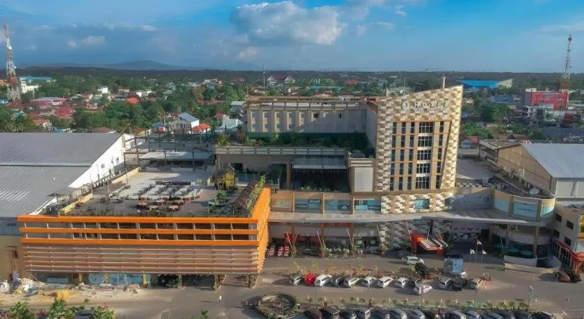 Grand Qin Hotel Syariah