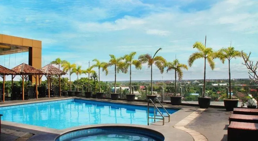 Grand Qin Hotel Syariah