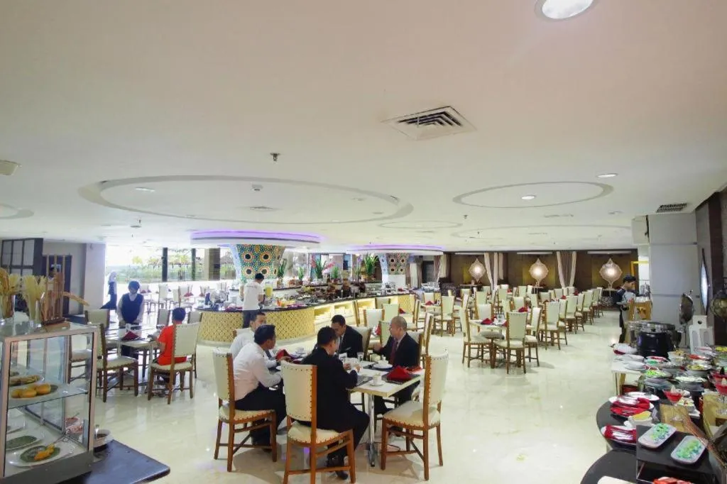 Grand Qin Hotel Syariah