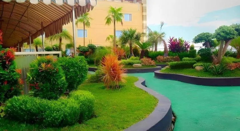 Grand Qin Hotel Syariah