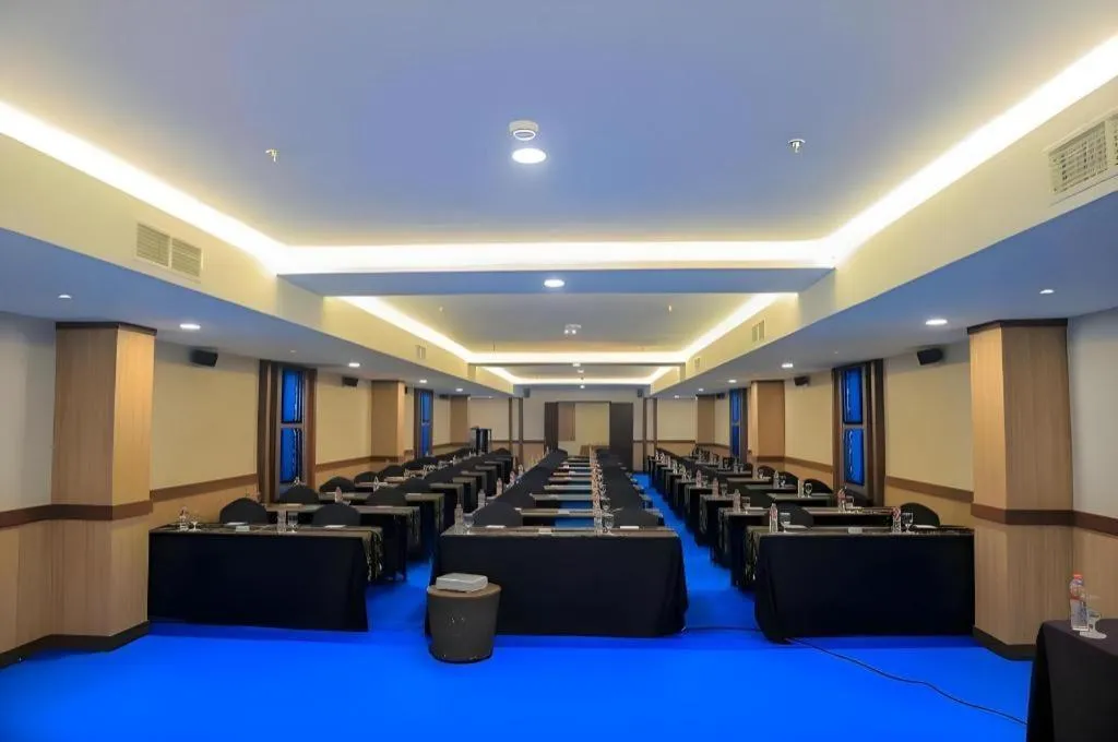 Grand Qin Hotel Syariah