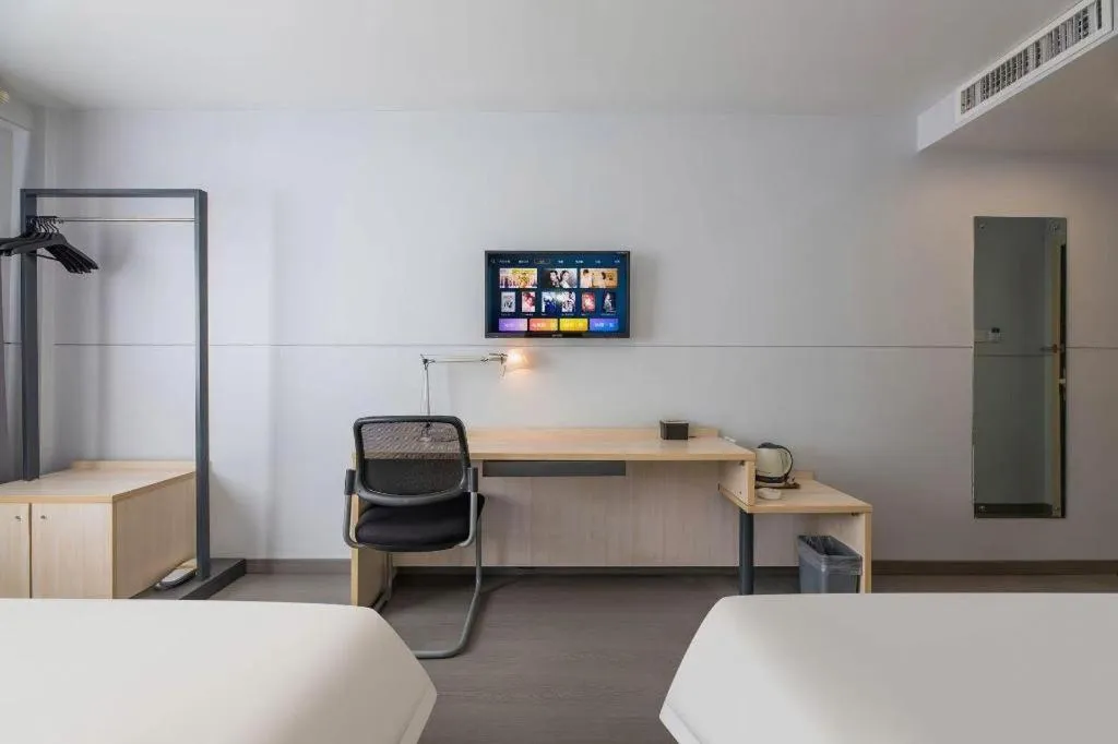 Bed in Jinjiang Inn Pingyao Branch