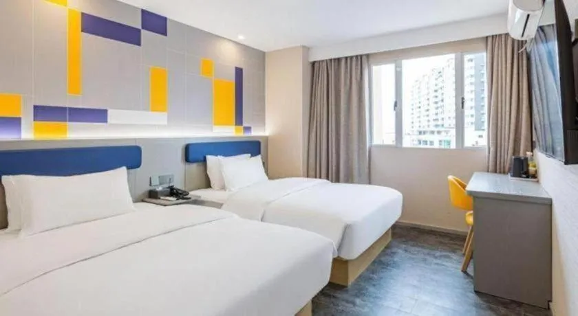 Bed in 7 Days Inn Chaozhou Chaofeng Road Bus Station